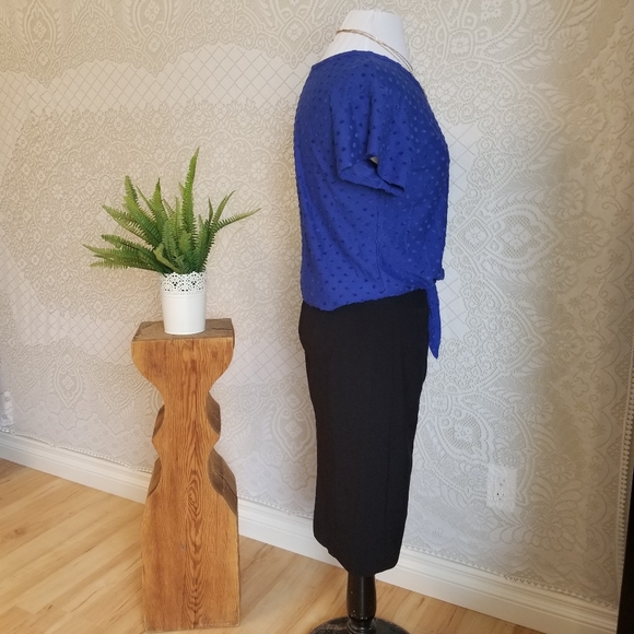 NWOT Dot Tee Tie Front - Picture 4 of 9